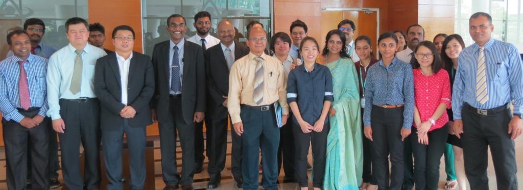 Mr. PK Kang Alex, Group CEO & Executive Director, SMT Technologies with Prof. Ravichandran Manickam, Vice Chancellor & CEO, AIMST University and participants.